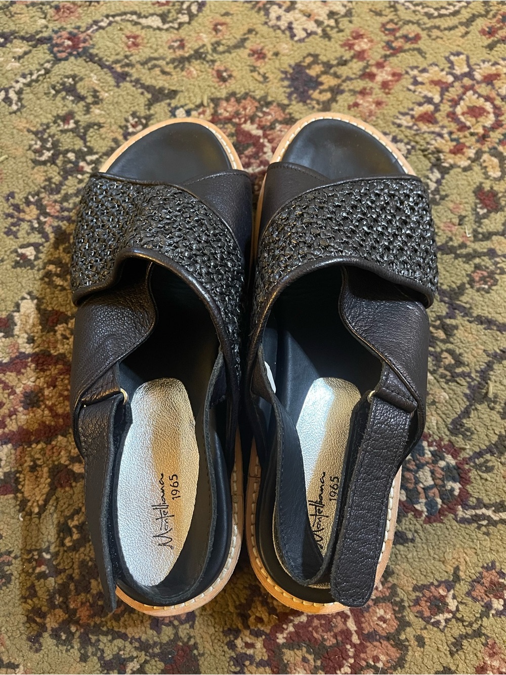 The $330 LA MONTELLIANA Ambra Slingback Leather Sandal US 9 EU 40